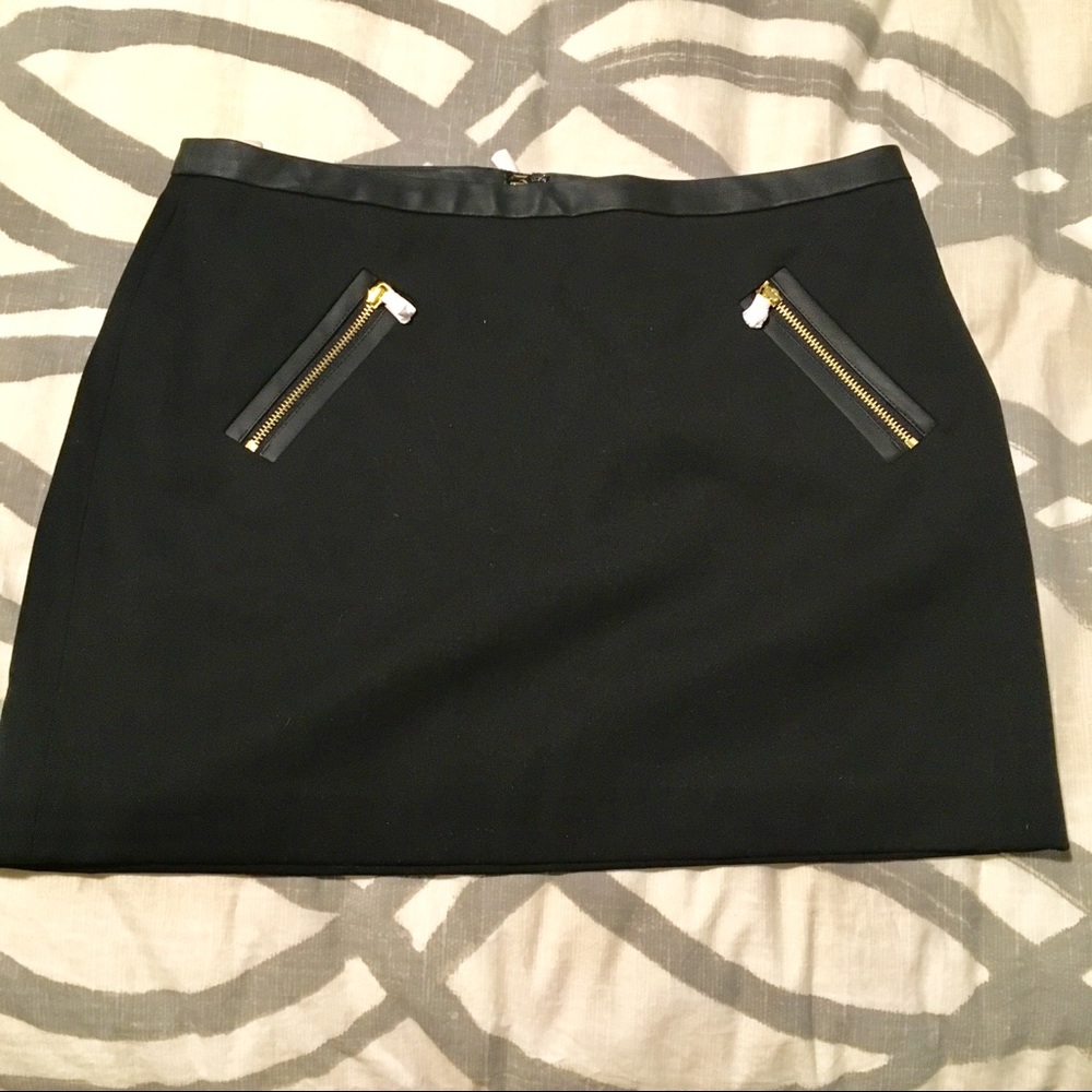 Black Skirt w/ faux leather accents, gold zippers